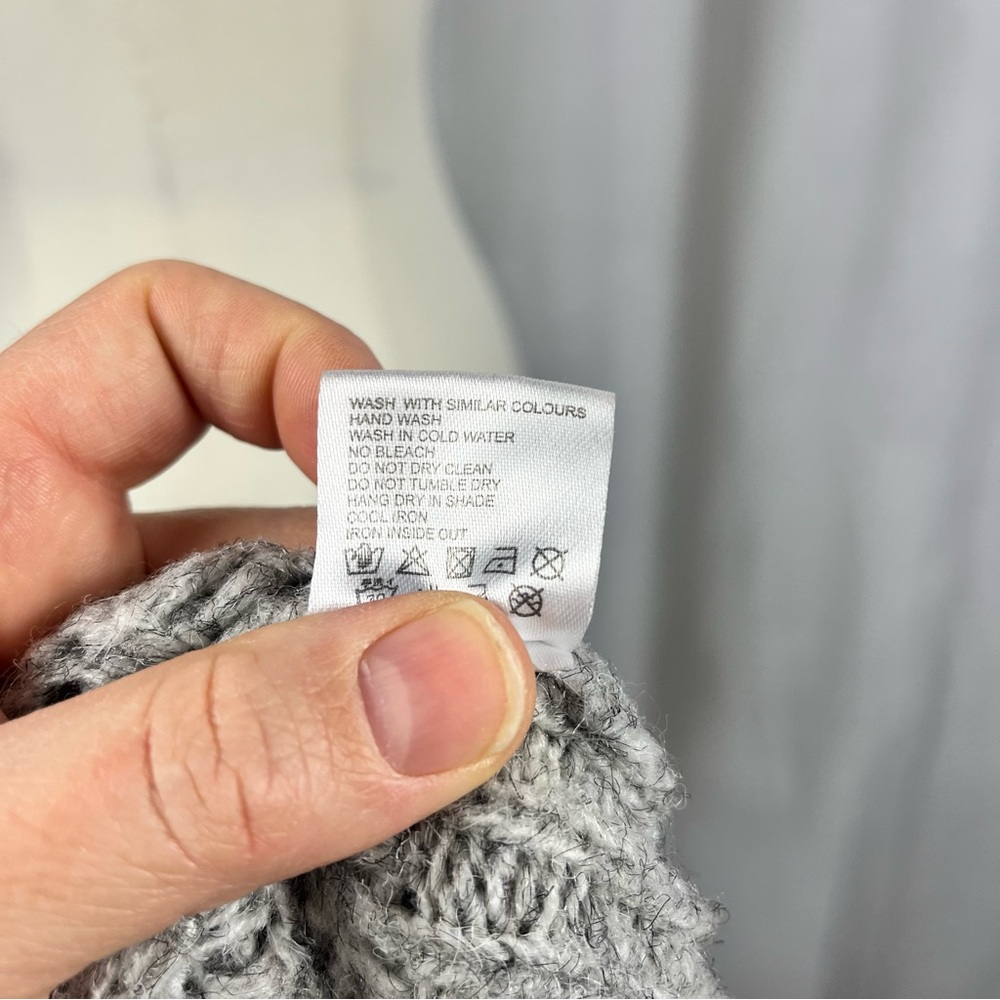 Little Lies Gray Crewneck Sweater. - Picture 9 of 10